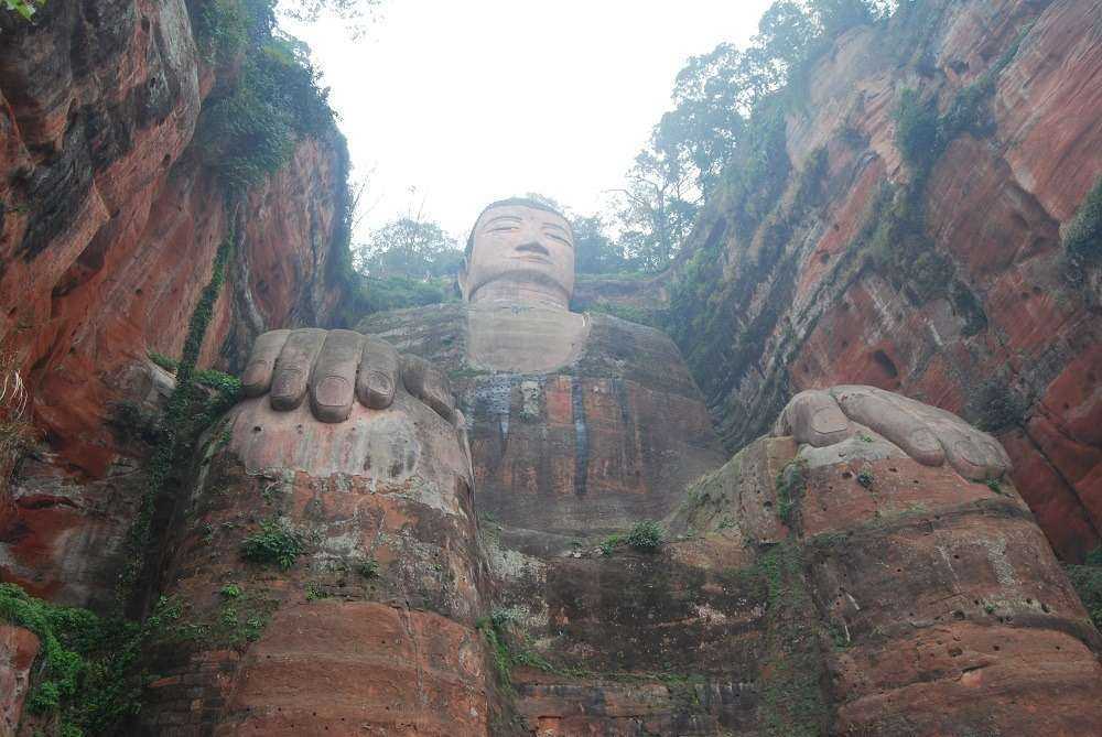 Leshan Giant Buddha statue from base